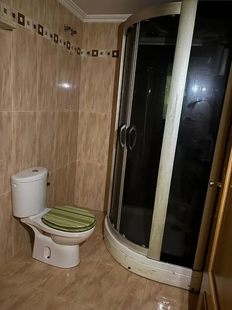 Baño de Piso en venta en Villarrobledo con Trastero y Amueblado