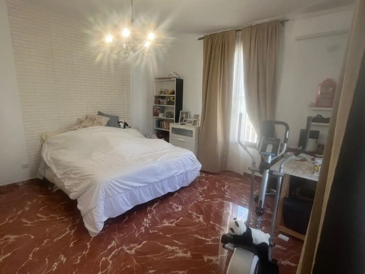 Villa mit Garten zum Verkauf in La Carlota, imagen 3