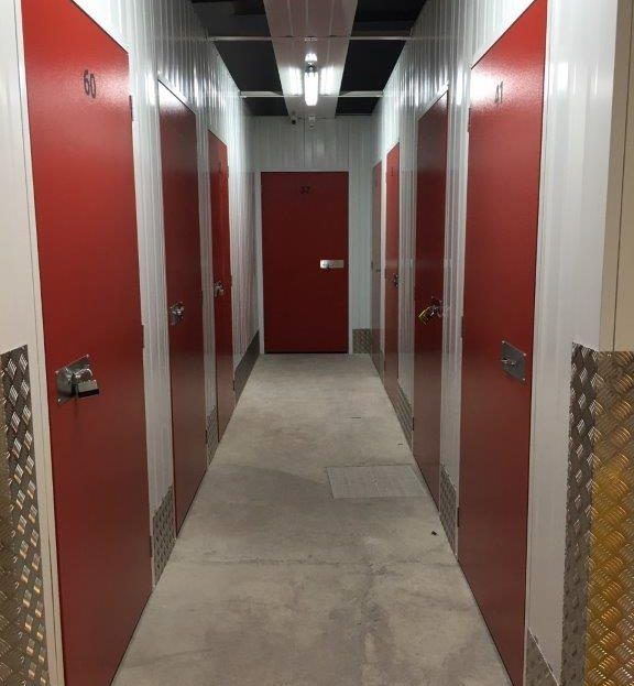 Box room to rent in  Valencia Capital