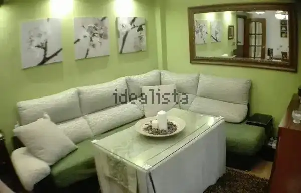 Sala de estar de Piso de alquiler en  Granada Capital con Aire acondicionado
