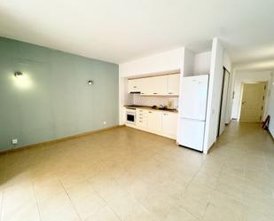 Kitchen of Flat to rent in Llucmajor  with Terrace and Community pool