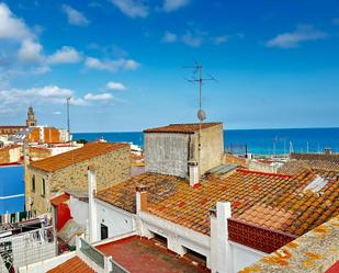 Exterior view of Single-family semi-detached to rent in El Masnou  with Terrace and Balcony