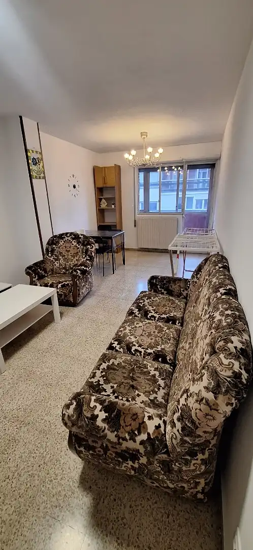 Living room of Flat for rent in Las Ventas