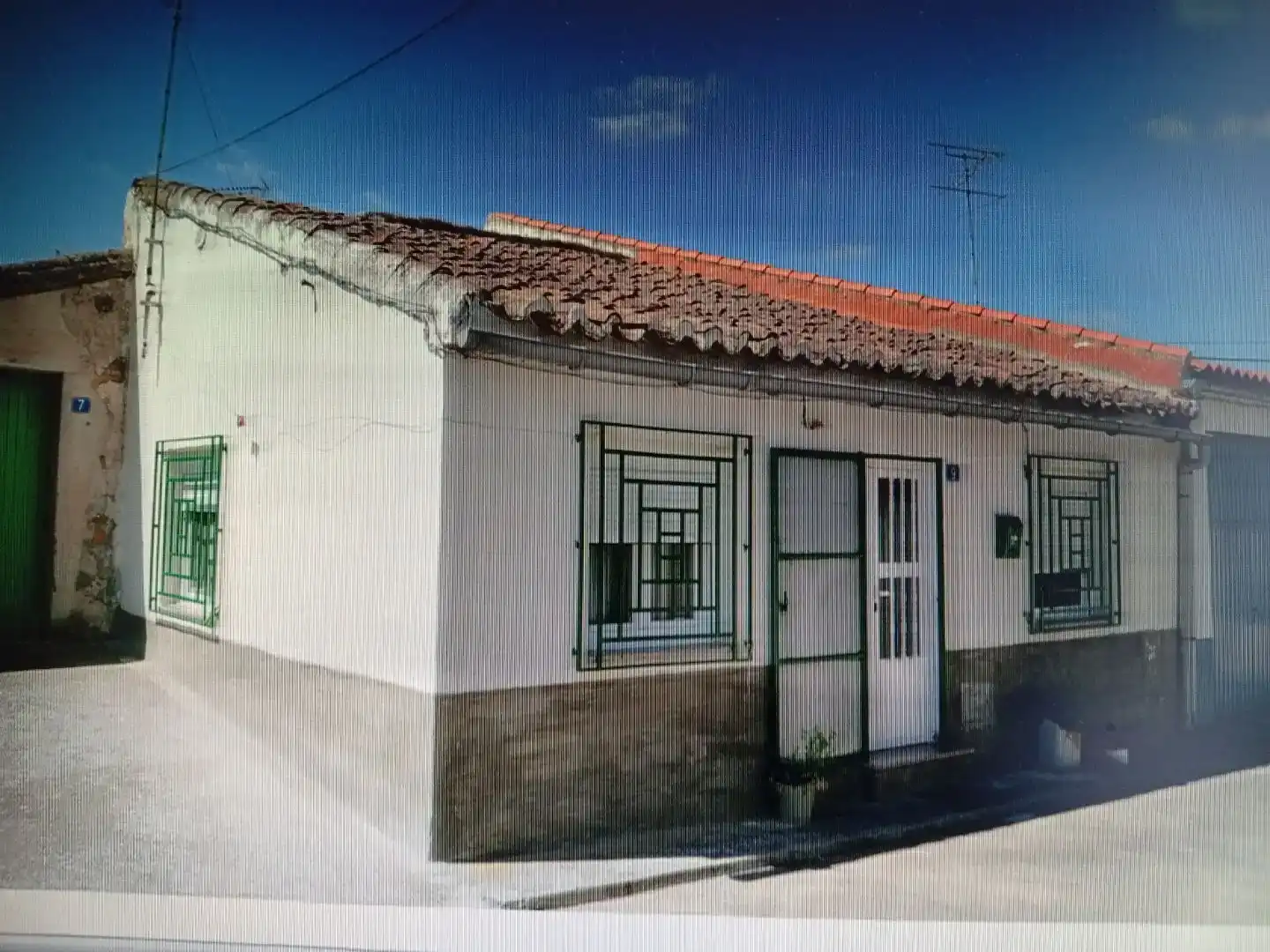 Vista exterior de Pis en venda en Espino de la Orbada amb Moblat