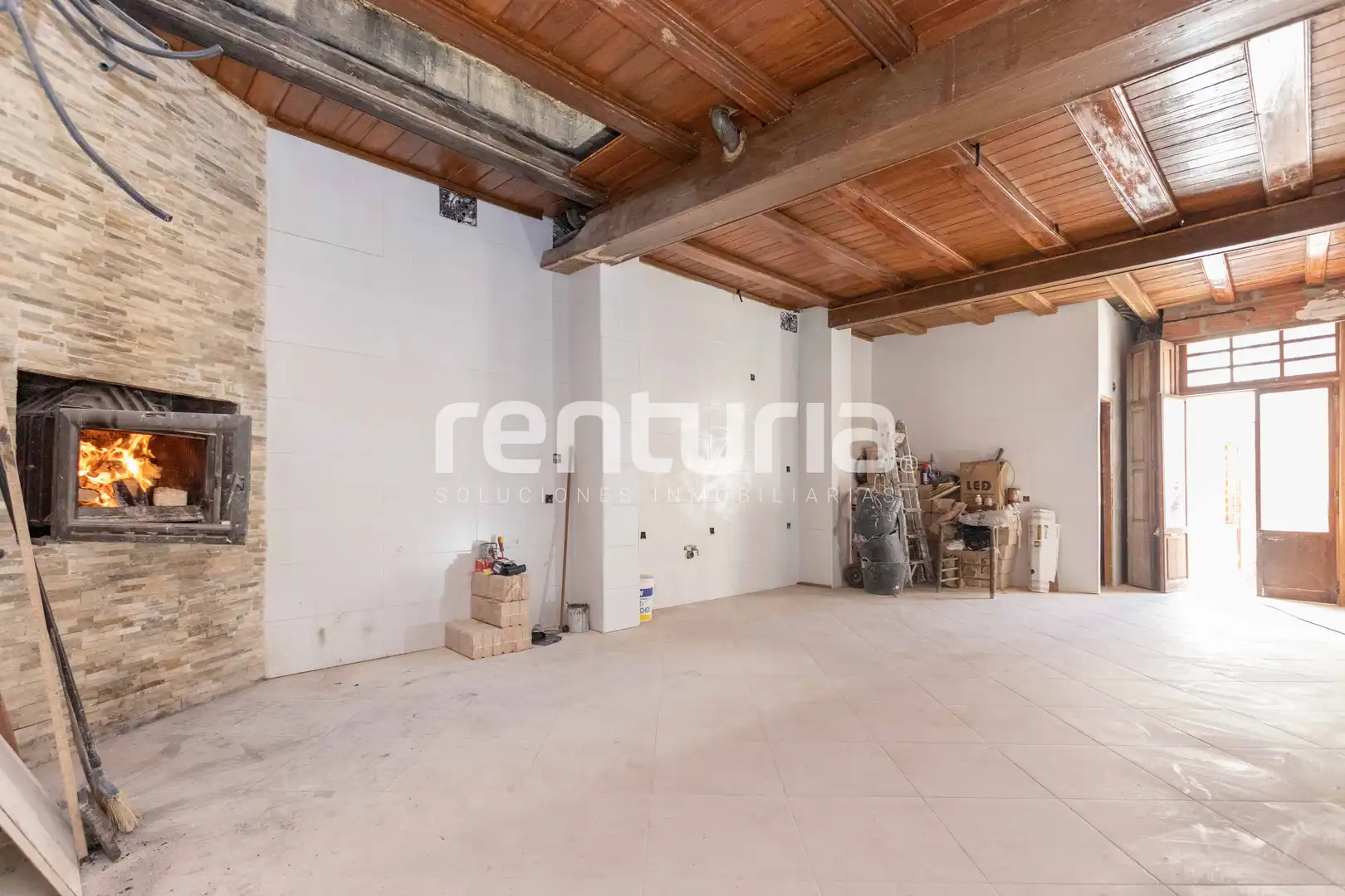 Commercial properties for sale in La Font de la Figuera  with Furnished