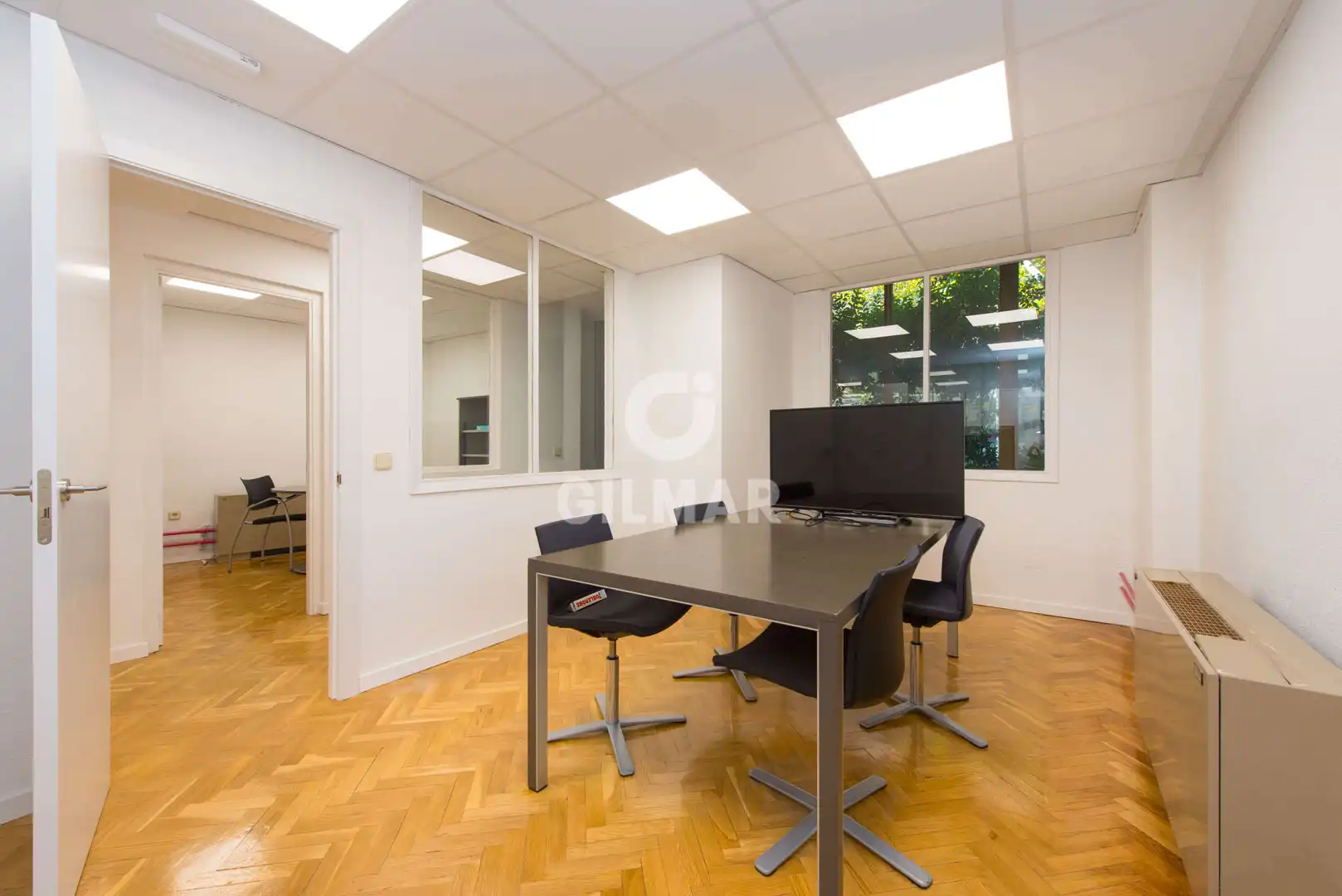 Büro zum Verkauf in Madrid mit Heizung