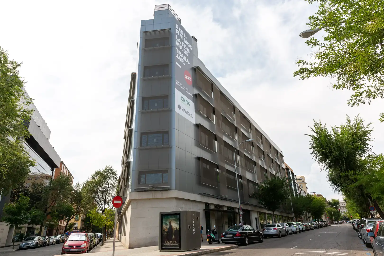 Exterior view of Office for rent in Madrid  with Air Conditioner, Heating and Furnished