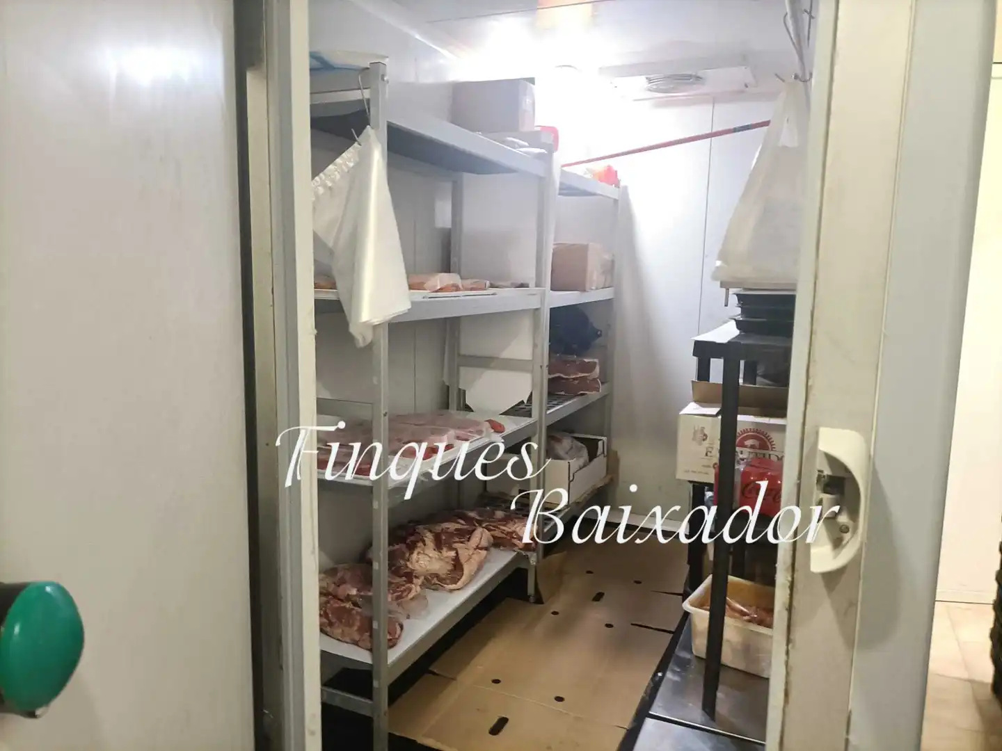 Locale commerciale in cessione a Carrer del General Josep Moragues, imagen 5