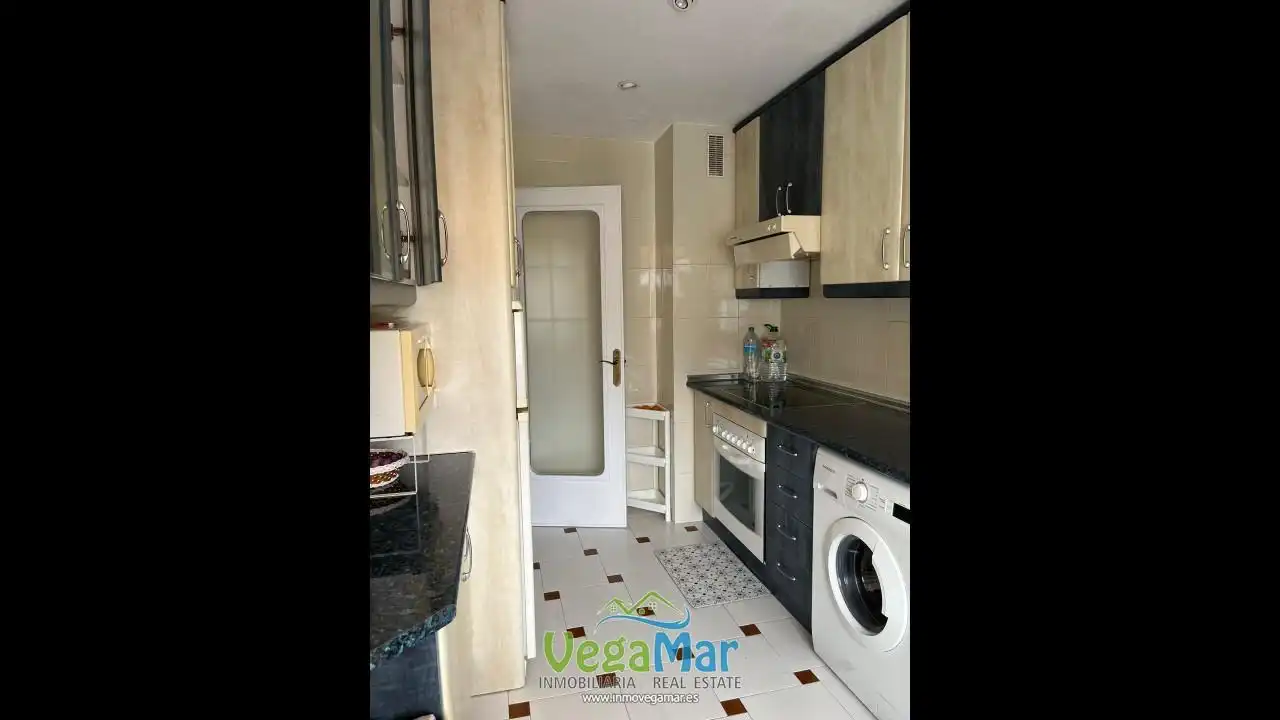 Flat for sale in Avenida Juan Carlos, I, imagen 4