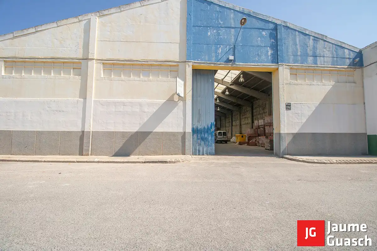 Vista exterior de Nave industrial en venta en Torredembarra
