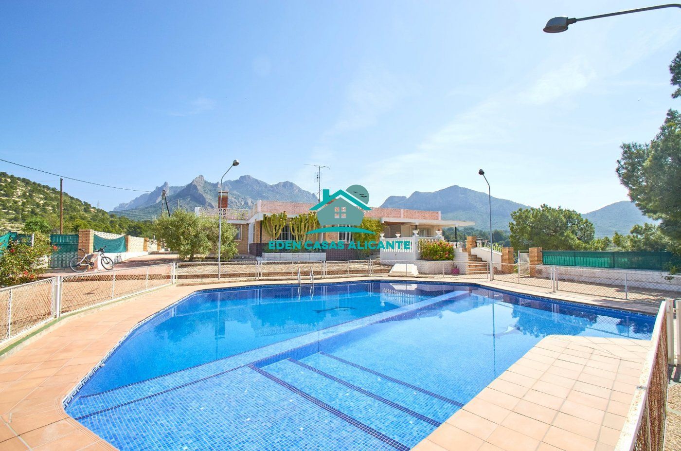 Piscina de Finca rústica en venda en Busot amb Jardí privat, Terrassa i Piscina