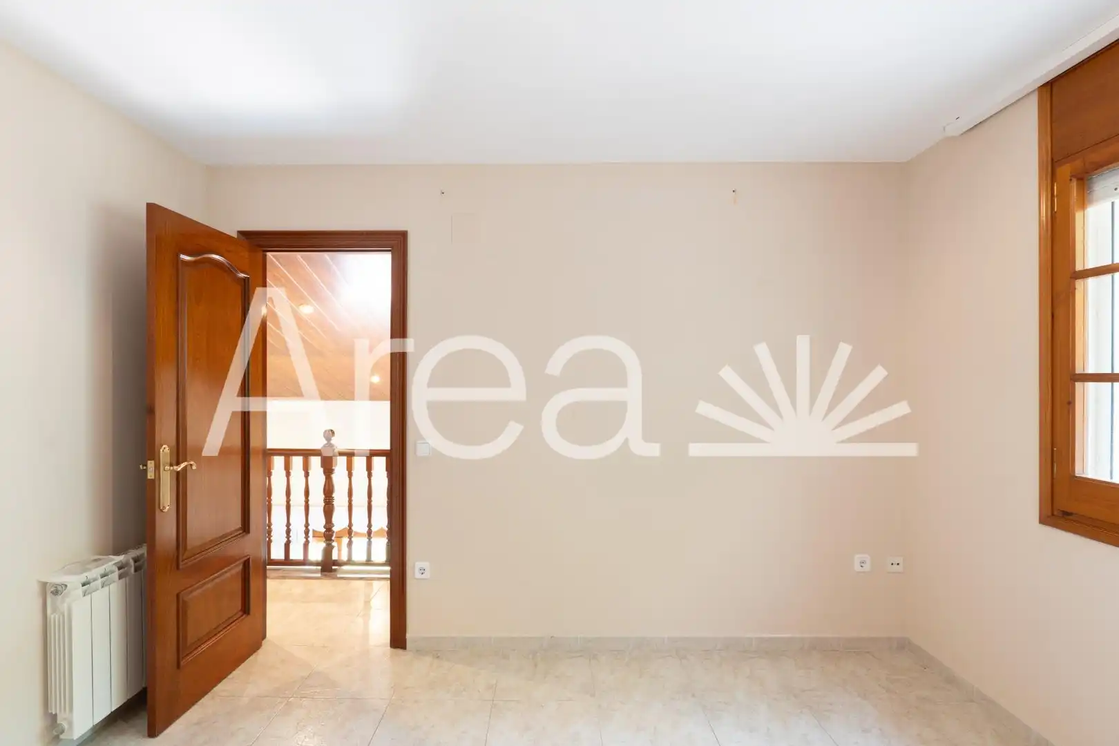 Dormitori de Casa o xalet en venda en Mataró amb Jardí privat, Terrassa i Piscina