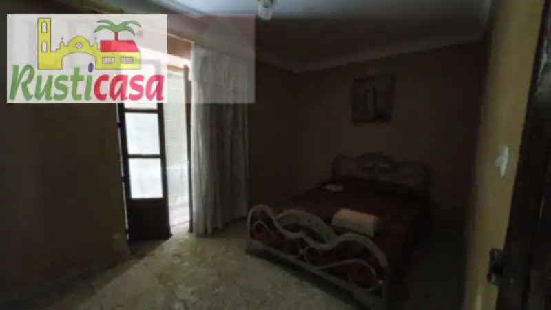 Habitación de Casa o chalet en venta en Baños de la Encina con Jardín privado