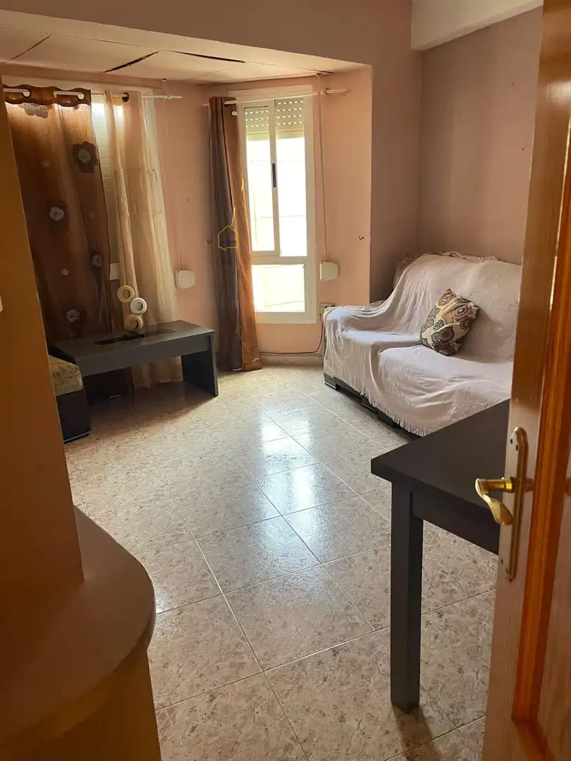Sala de estar de Piso en venta en Lorca con Trastero y Amueblado
