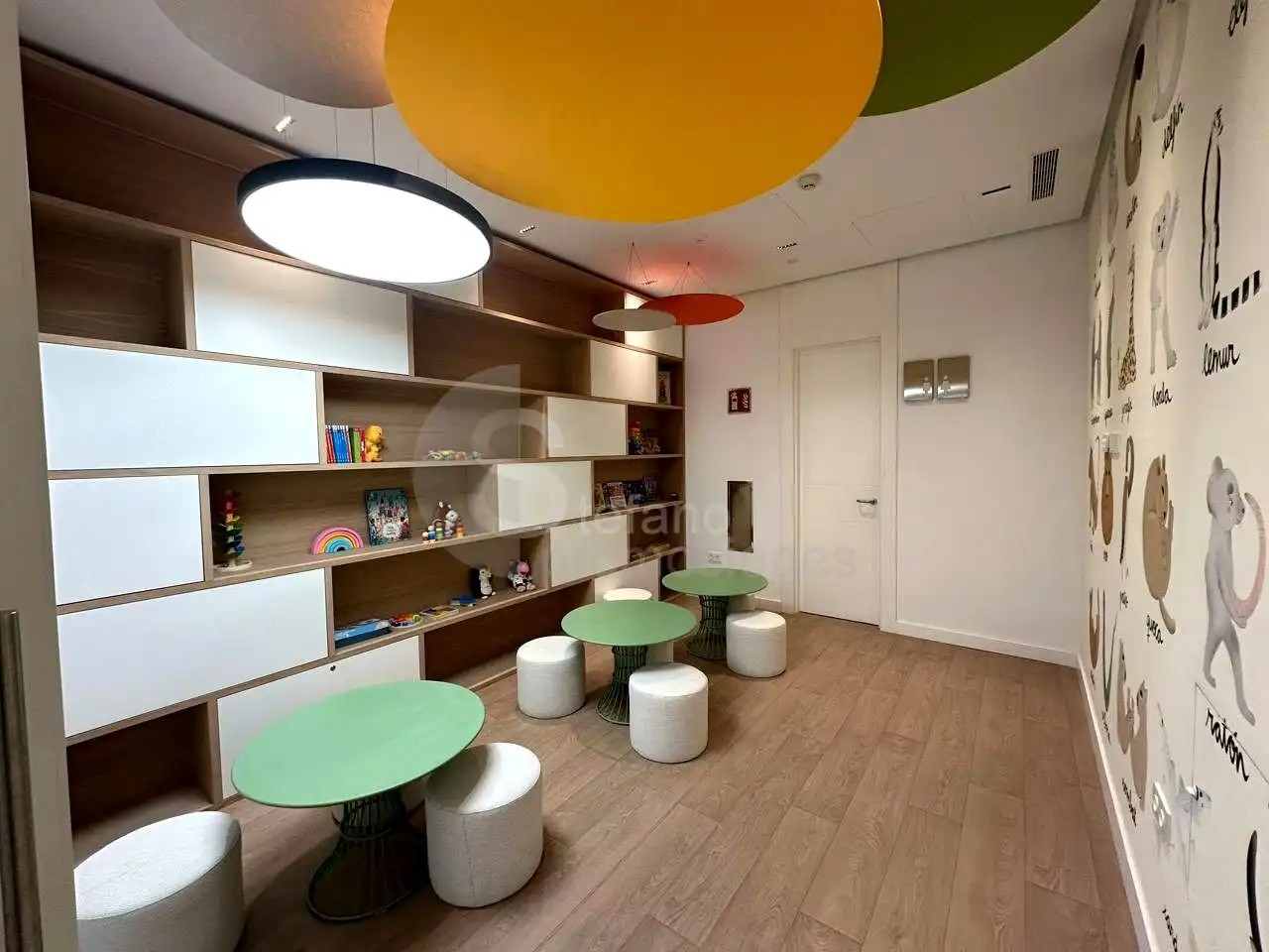Piso con piscina en venta en Pacífico, imagen 35