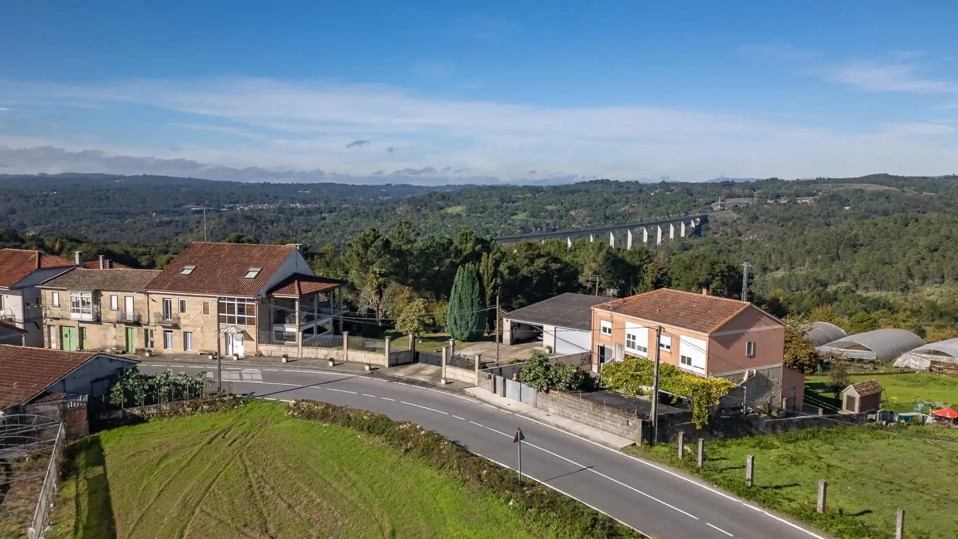 Casa con terraza en venta en Amoeiro, imagen 97