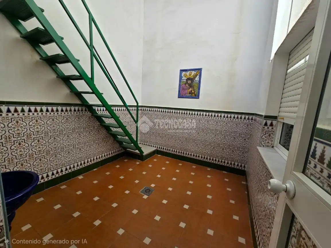 Casa adosada en venta en Morón de la Frontera