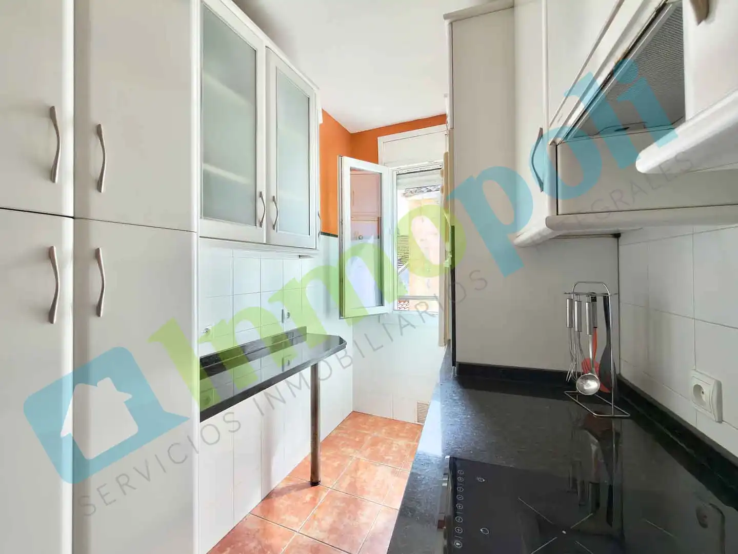 Kitchen of Flat for rent in Badajoz  with Air Conditioner, Heating and Furnished