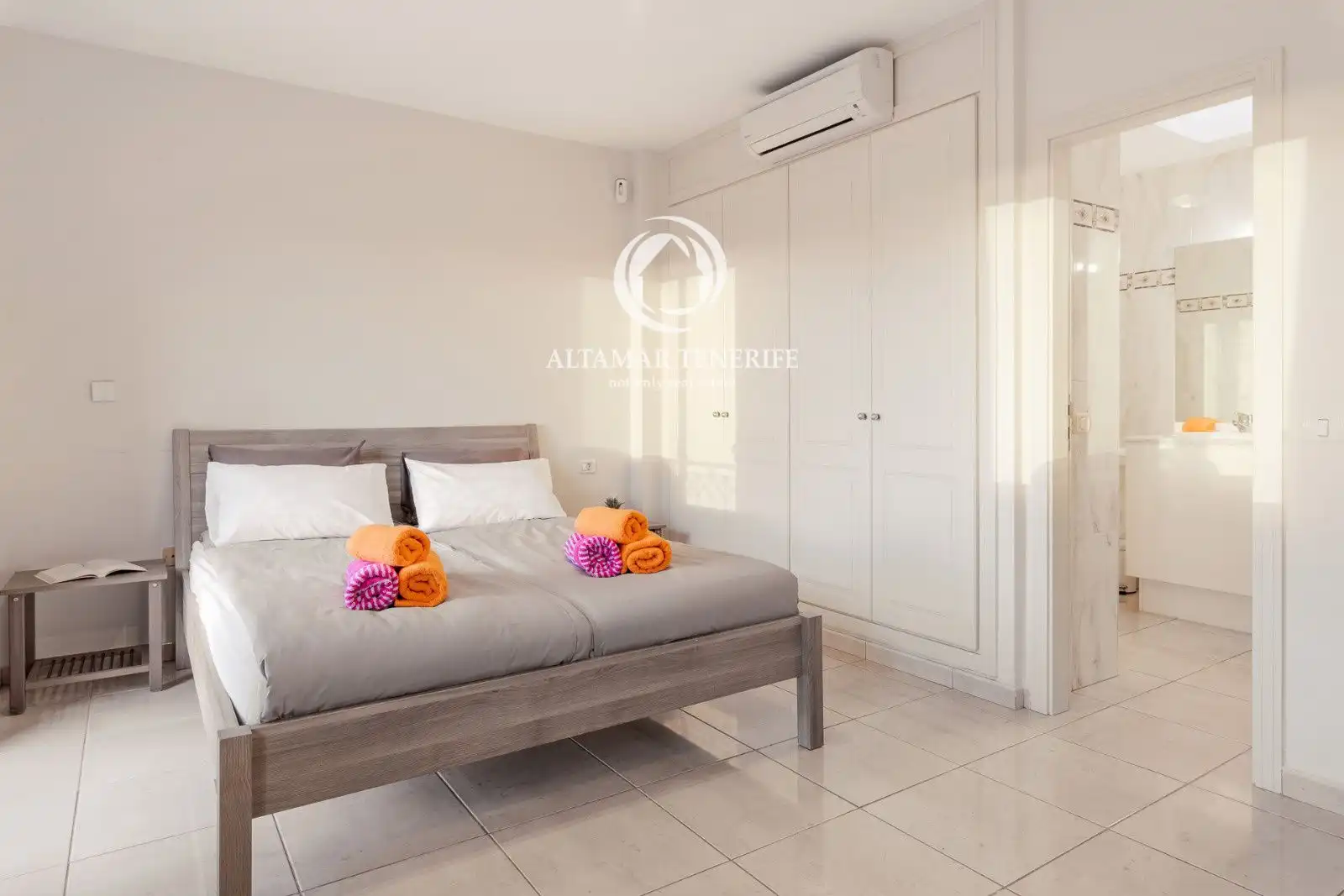 Terraced house with pool for sale in calle Helsinki, 12, imagen 17