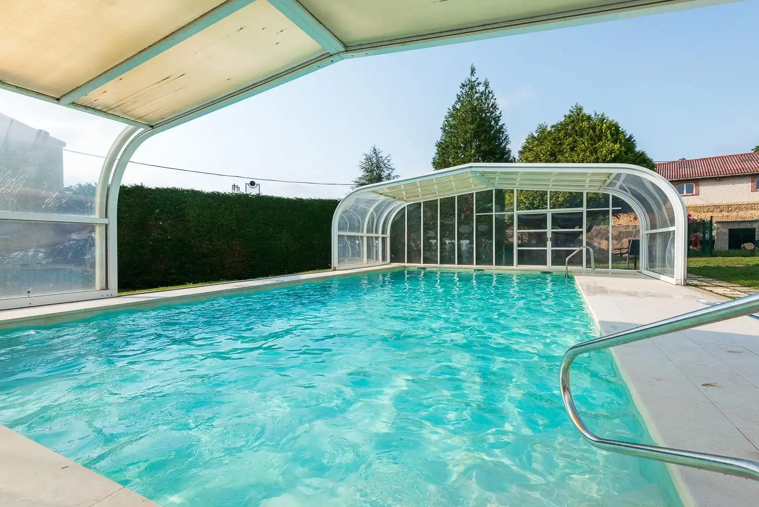 Piscina de Casa adosada en venda en Siero amb Calefacció, Jardí privat i Traster