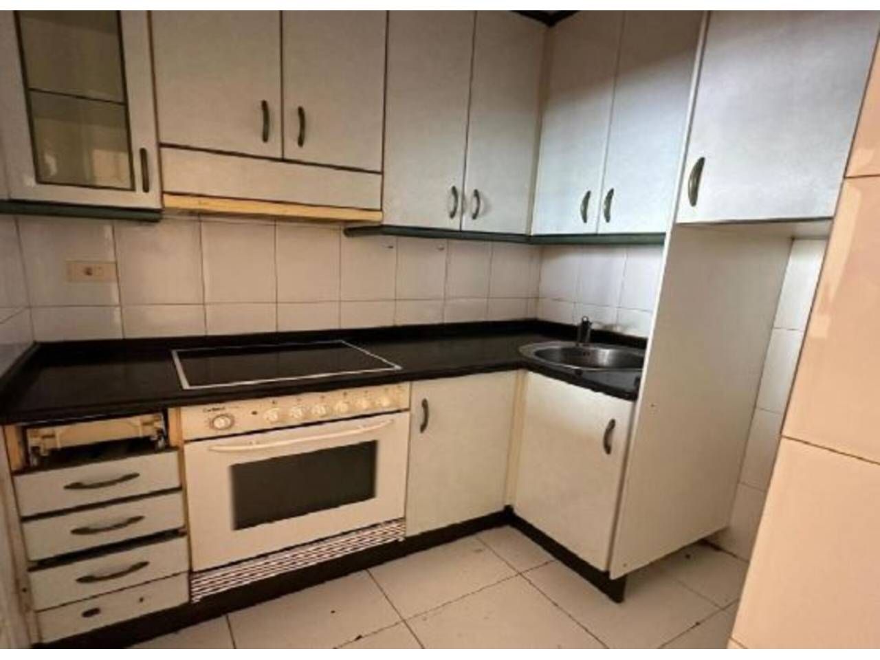 Kitchen of Flat for sale in Ourense Capital   with Heating