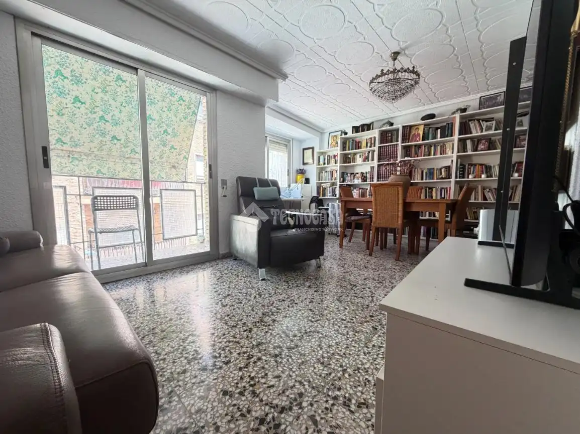 Sala de estar de Piso en venta en Xirivella con Terraza y Trastero