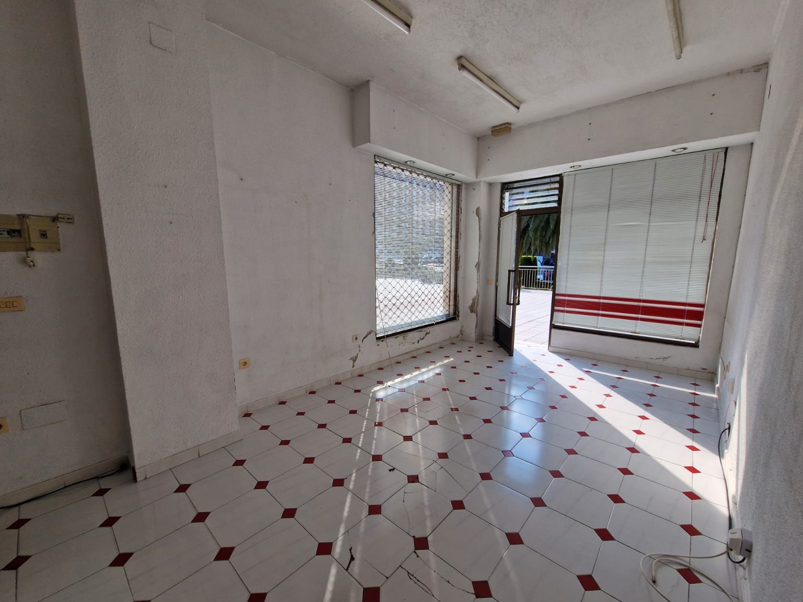 Geschaftsraum zum verkauf in Calle Doctor Marañón, El Carbayedo - El Quirinal