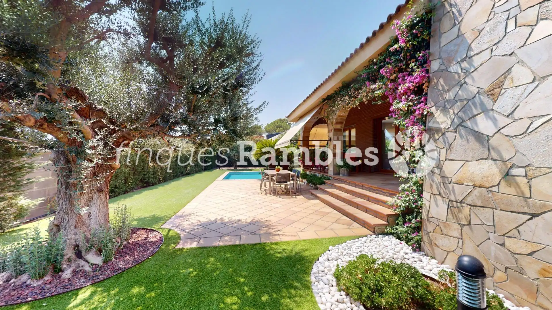 Jardín de Casa o chalet en venta en La Pobla de Claramunt con Calefacción, Jardín privado y Terraza