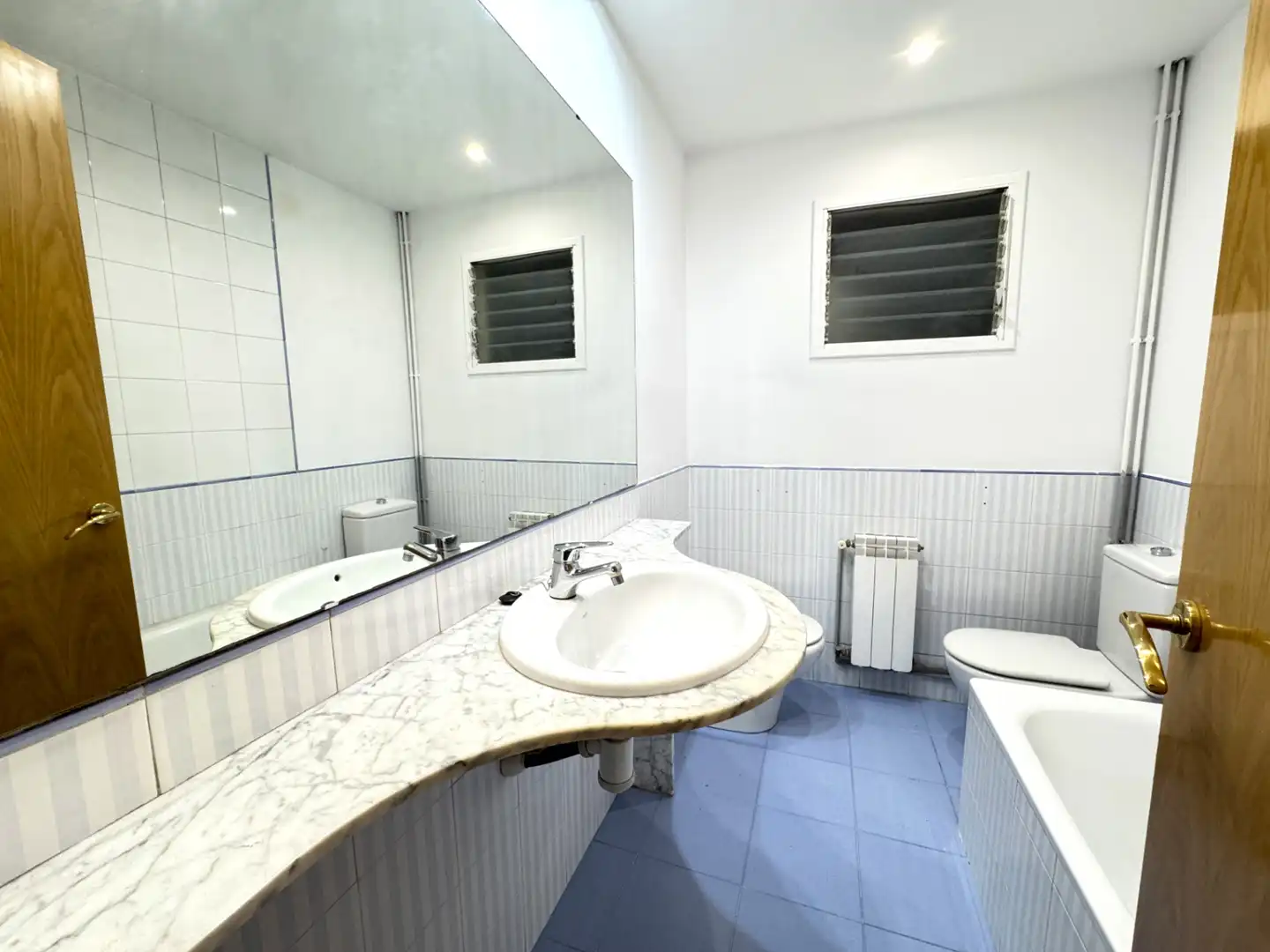Baño de Piso en venta en Barcelona con Calefacción, Parquet y Horno