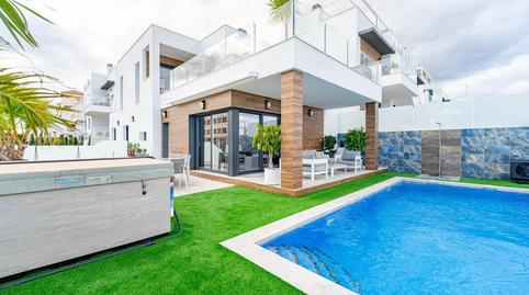 Foto 2 de Casa o xalet en venda a  Mandarino, 3, Desamparados - Hurchillo - Torremendo, Orihuela