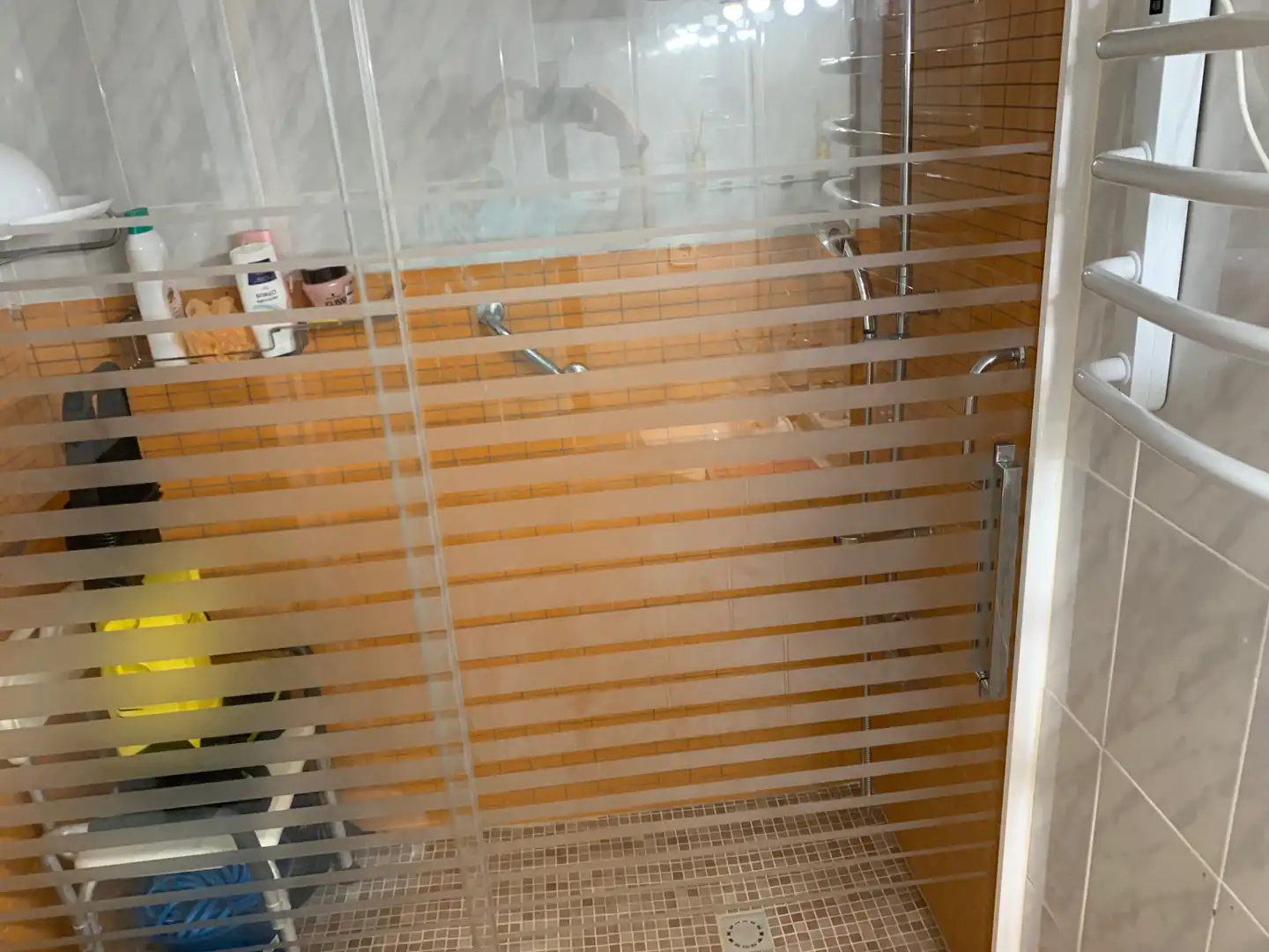 Baño de Apartamento en venta en Torredembarra con Aire acondicionado, Calefacción y Terraza