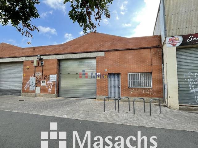 Nave industrial en Alquiler en Vallparadís - Antic Poble de Sant Pere