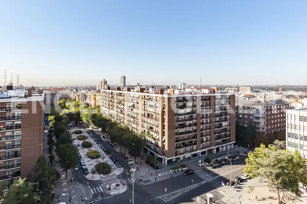 Penthouse with lift for sale in Calle de Fernando el Católico, imagen 25