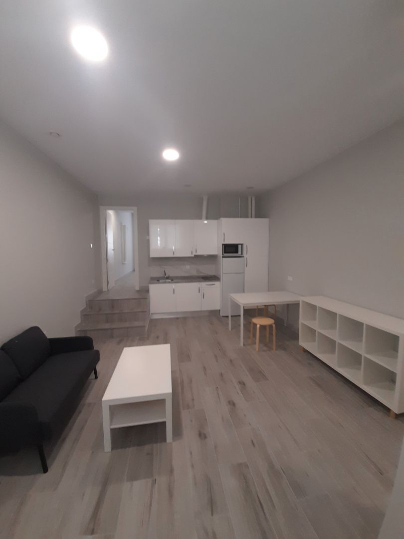 Planta baixa de lloguer en Burgos Capital amb Calefacció, Parquet i Traster