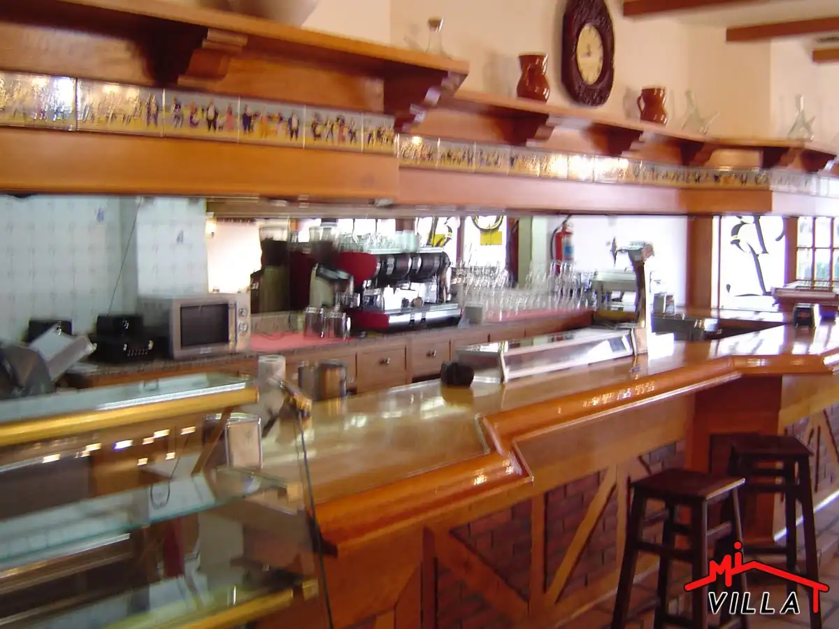 Business premises for sale in Zona Playa, imagen 3