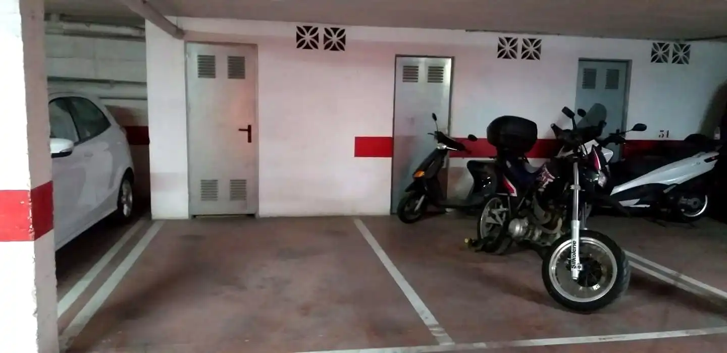 Parking de Ático en venta en Benalmádena con Aire acondicionado y Terraza