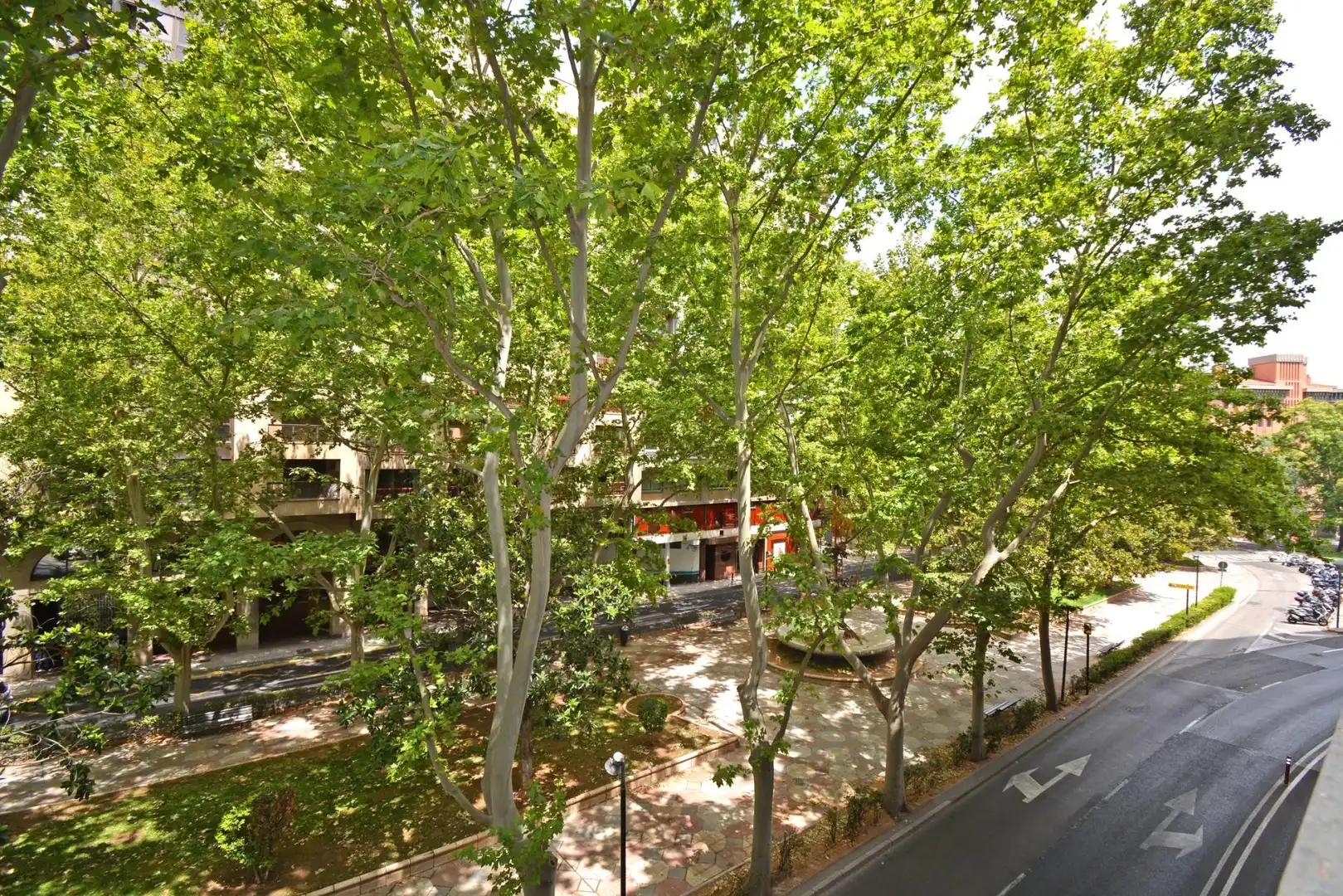 Vista exterior de Pis en venda en Zaragoza amb Calefacció, Terrassa i Balcó