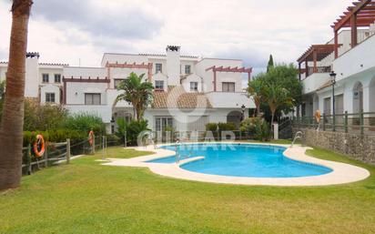 Jardí de Casa o xalet en venda en Benalup-Casas Viejas amb Aire condicionat i Terrassa