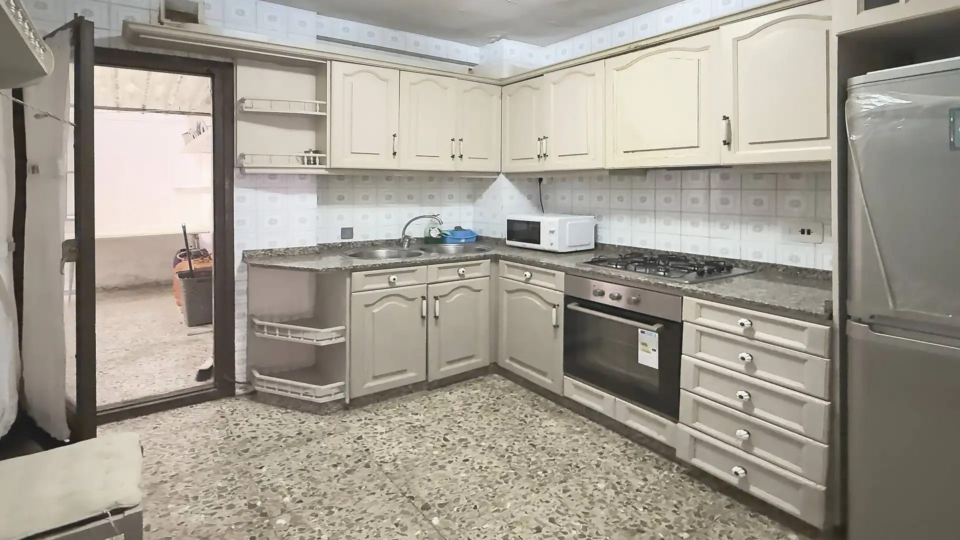 Piso con terraza en venta en Calle de Tomás Ortuño, imagen 6