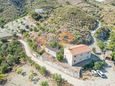 Maison avec jardin à vendre à Lubrín