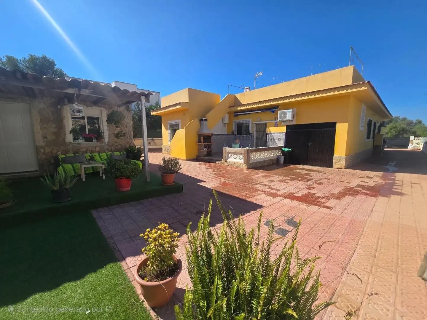 Vista exterior de Casa o xalet en venda en Llucmajor amb Aire condicionat, Jardí privat i Traster