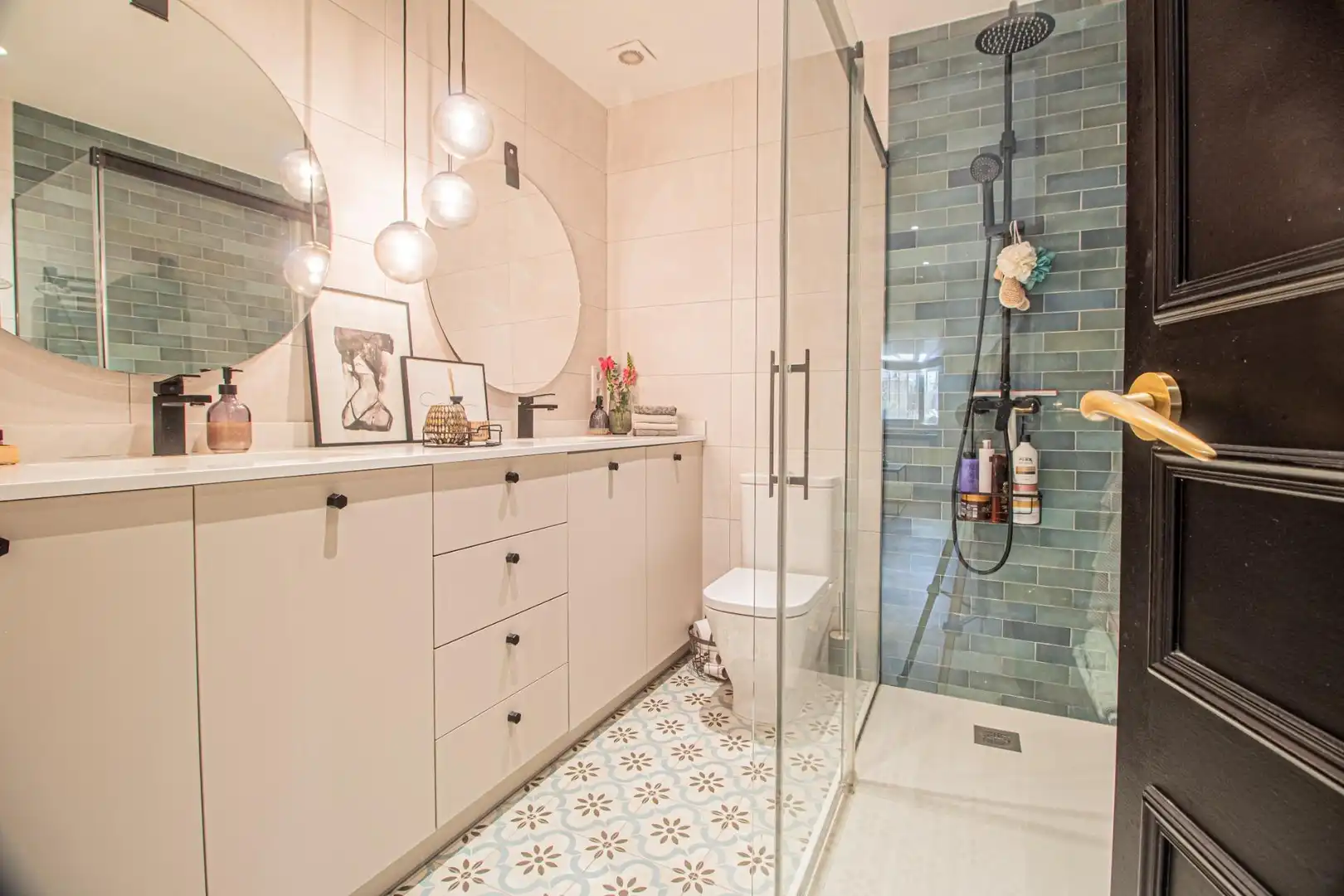 Baño de Casa o chalet en venta en Cerdanyola del Vallès
