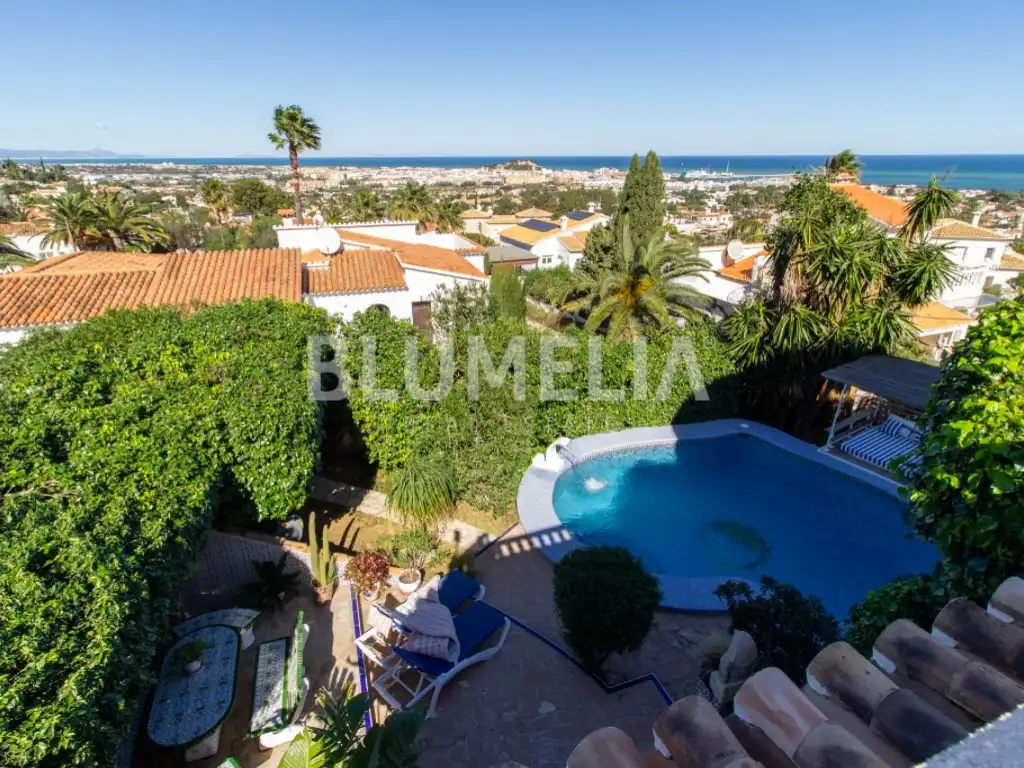 Houses for sale in Calle Plataner, El Montgó