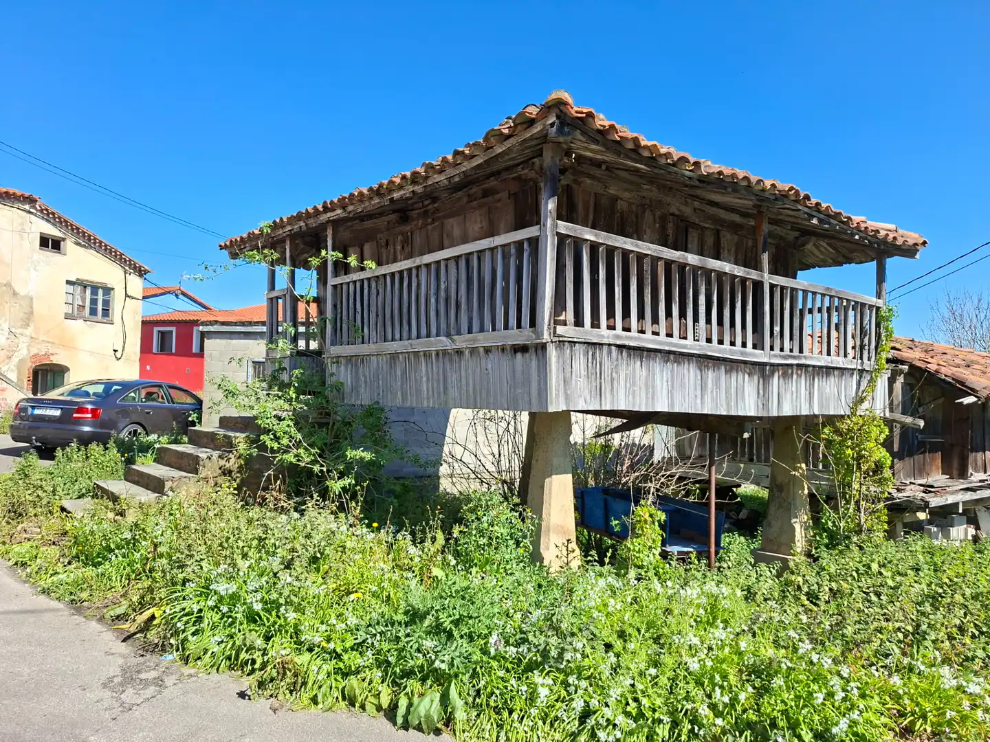 Vista exterior de Piso en venta en Illas