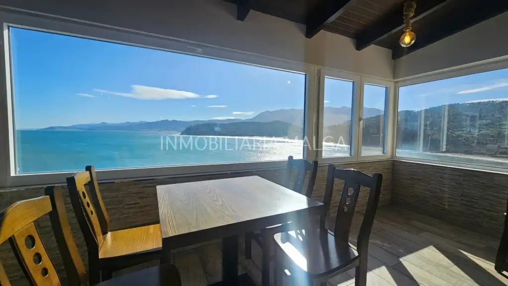 Comedor de Local de alquiler en Colunga con Terraza y Amueblado