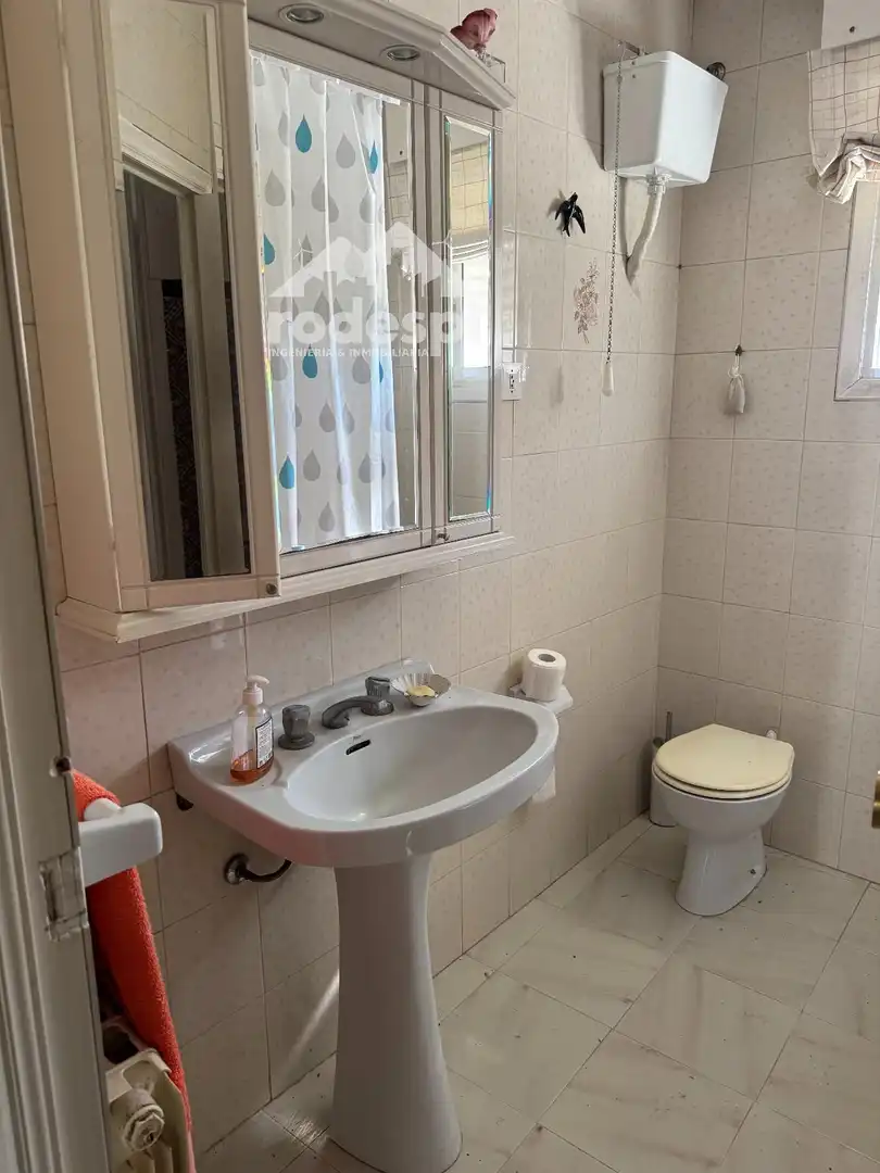 Baño de Casa o chalet en venta en Vigo  con Calefacción, Terraza y Trastero