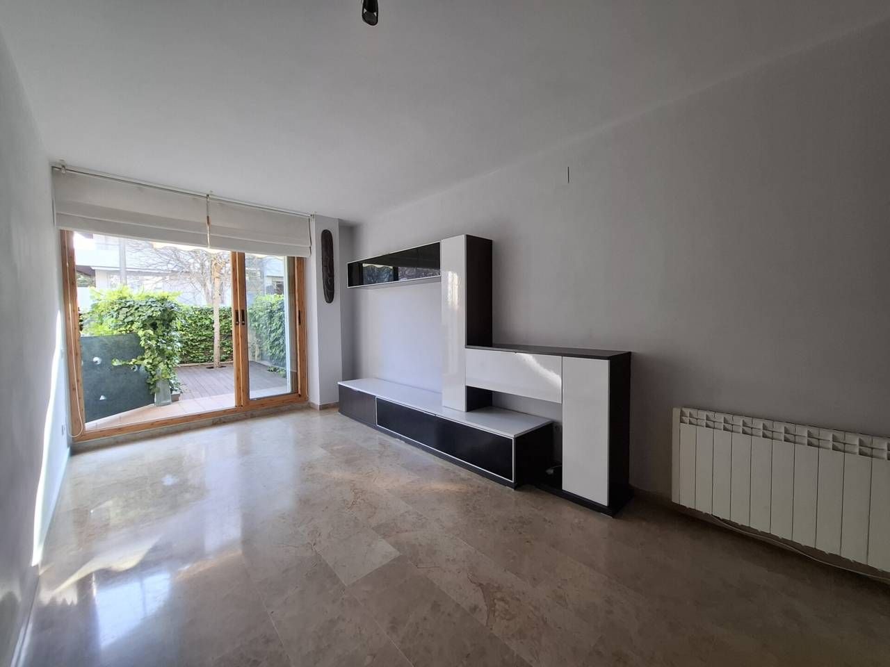 Wohnzimmer von Wohnung zum Verkauf in Sitges mit Klimaanlage, Heizung und Terrasse