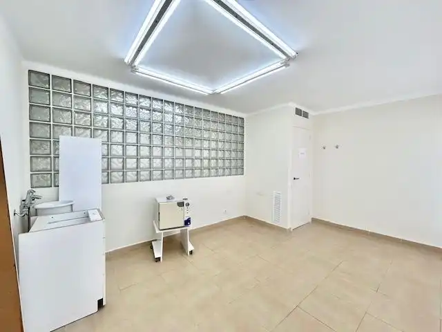 Bureau avec ascenseur à louer à August, imagen 5
