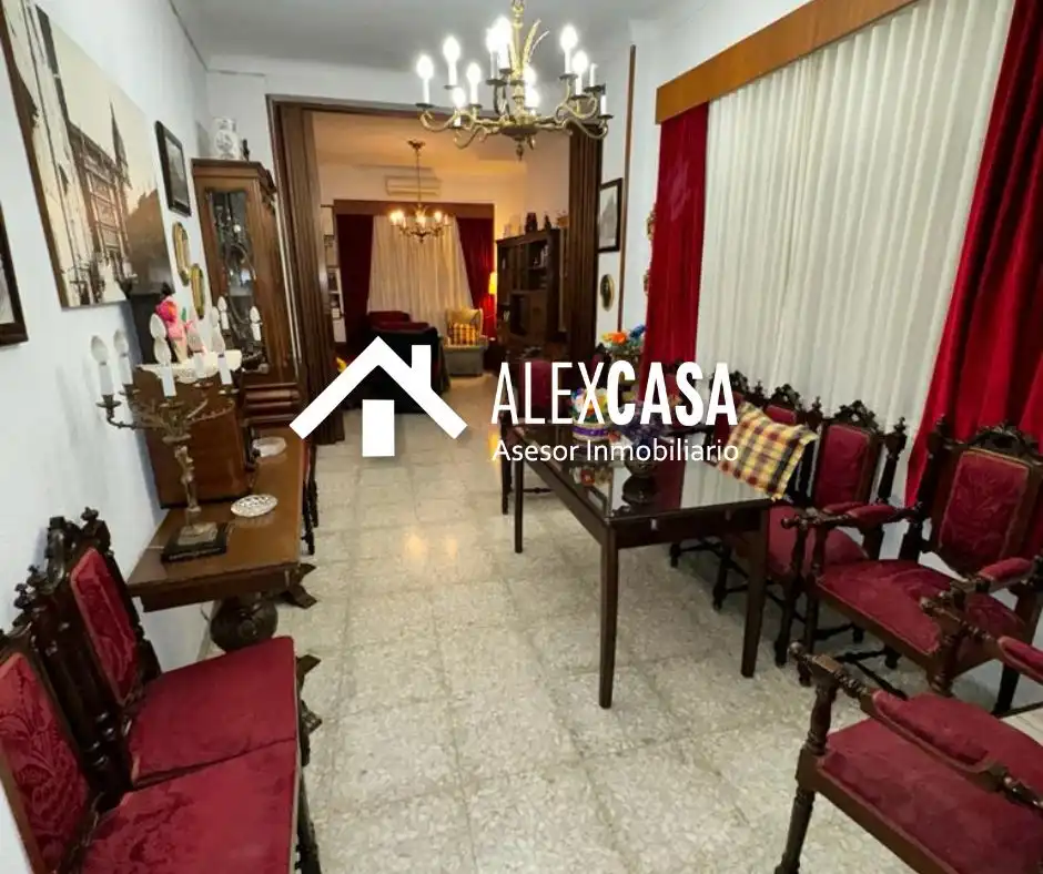 Vista exterior de Piso en venta en Cabra
