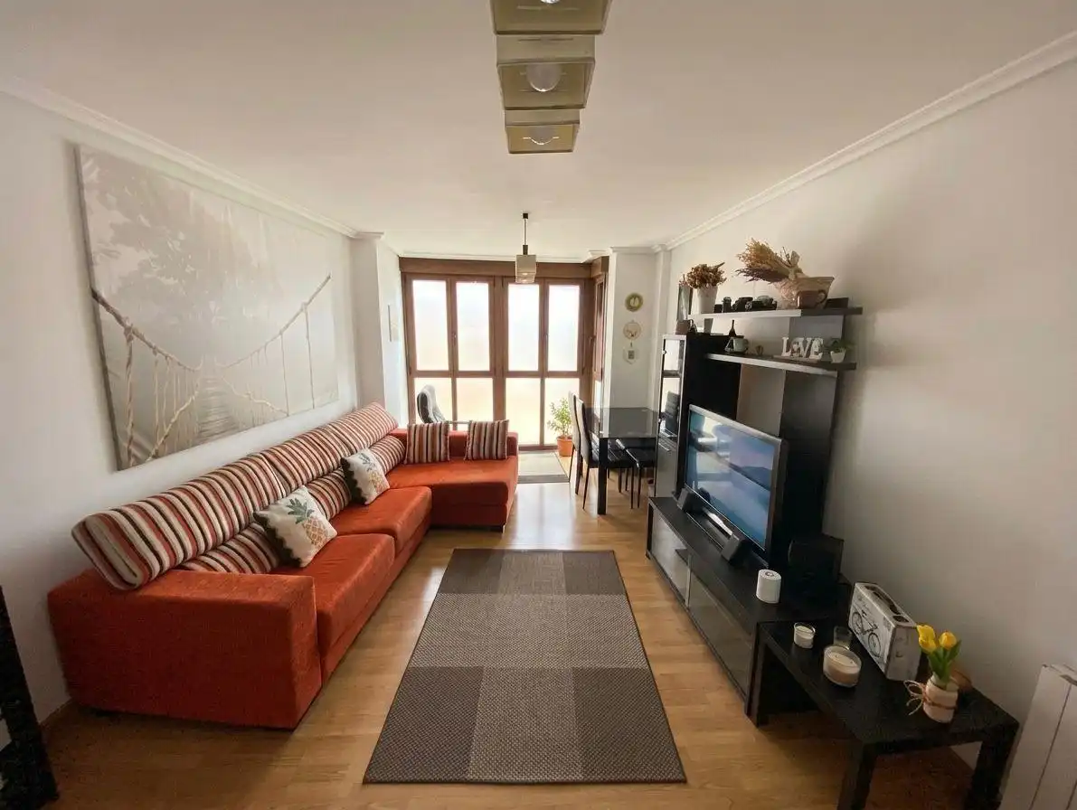 Living room of Flat for sale in Voto  with Heating, Terrace and Furnished